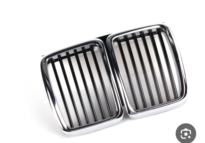 شبك أمامي وسطي لسيارة بي إم دبليو (BMW) الفئة الثالثة موديل 700