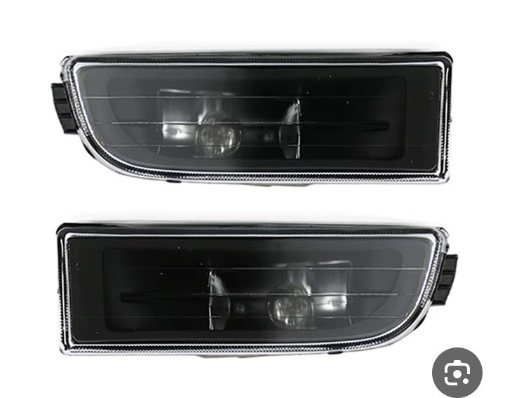 مصباح ضباب (بلاجكتور) أمامي أيمن لسيارة بي إم دبليو الفئة السابعة E38.