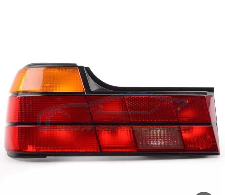 مصباح خلفي (تايت) لسيارة بي إم دبليو الفئة 700