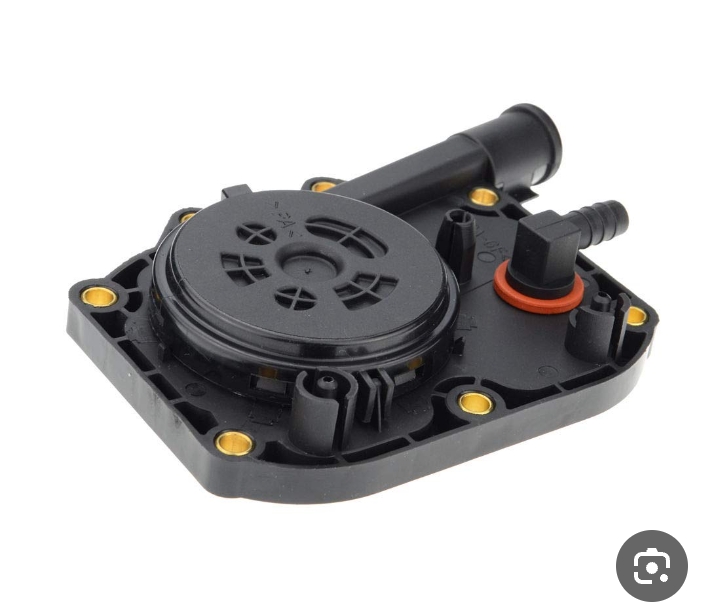 صمام تهوية علبة المرافق (PCV Valve) لمحركات 8 سلندر في سيارات BMW، تحديداً لطرازات E38 و E39 (مثل 540i و 740i).