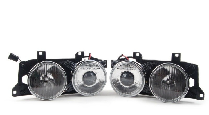 مصابيح أمامية (لايت) بتصميم "البلادي" لهياكل السيارات القديمة (موديلات 500/700).