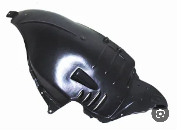 بطانة رفرف أمامي (تسمى أيضاً بطانة جاملغ) لسيارة مرسيدس-بنز الفئة S،