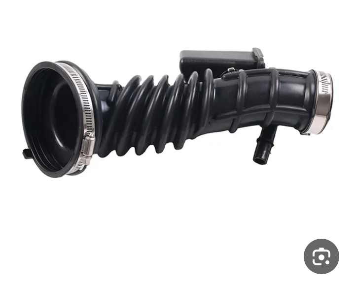 جوين شوتة" (أو خرطوم سحب الهواء - Air Intake Hose) لسيارة شيفروليه ماليبو