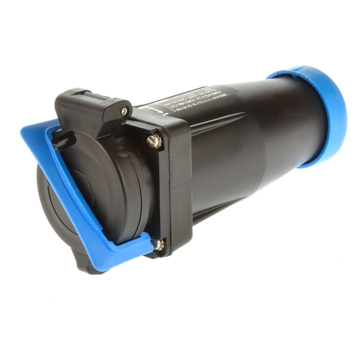 مخرج طاقة 16