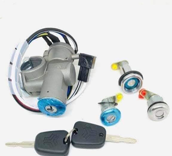 طقم أقفال كامل (مفتاح تشغيل وأقفال أبواب) لسيارة سايپا