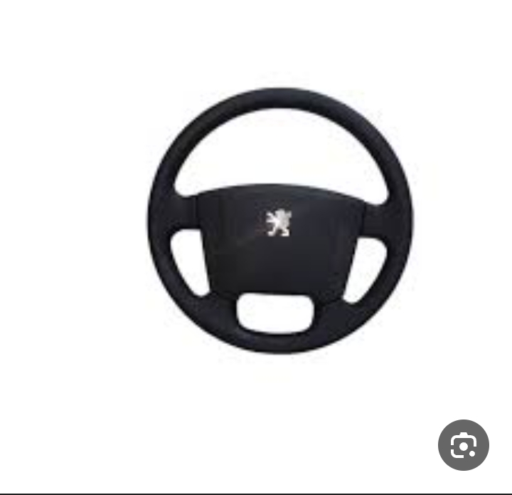 مقود (ستيرن) لسيارات بيجو، وتحديداً يناسب طرازات مثل بيجو بارس (Pars) و بيجو 405.