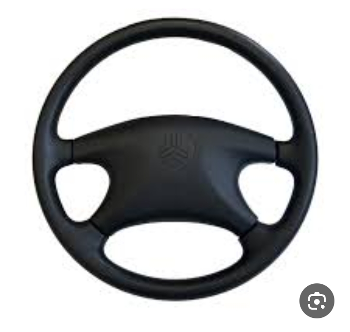 عجلة قيادة (ستيرن) لسيارة سايبا قديم.