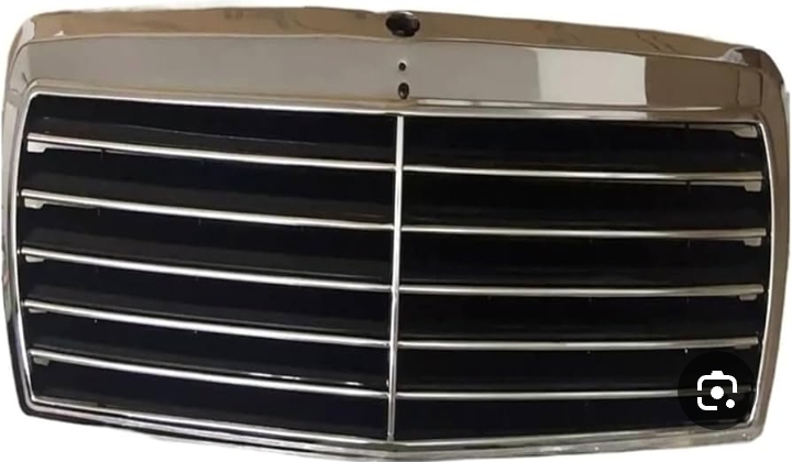 شبك أمامي لسيارة مرسيدس-بنز، وتحديداً موديل W124 أو المعروف بلقب "دب