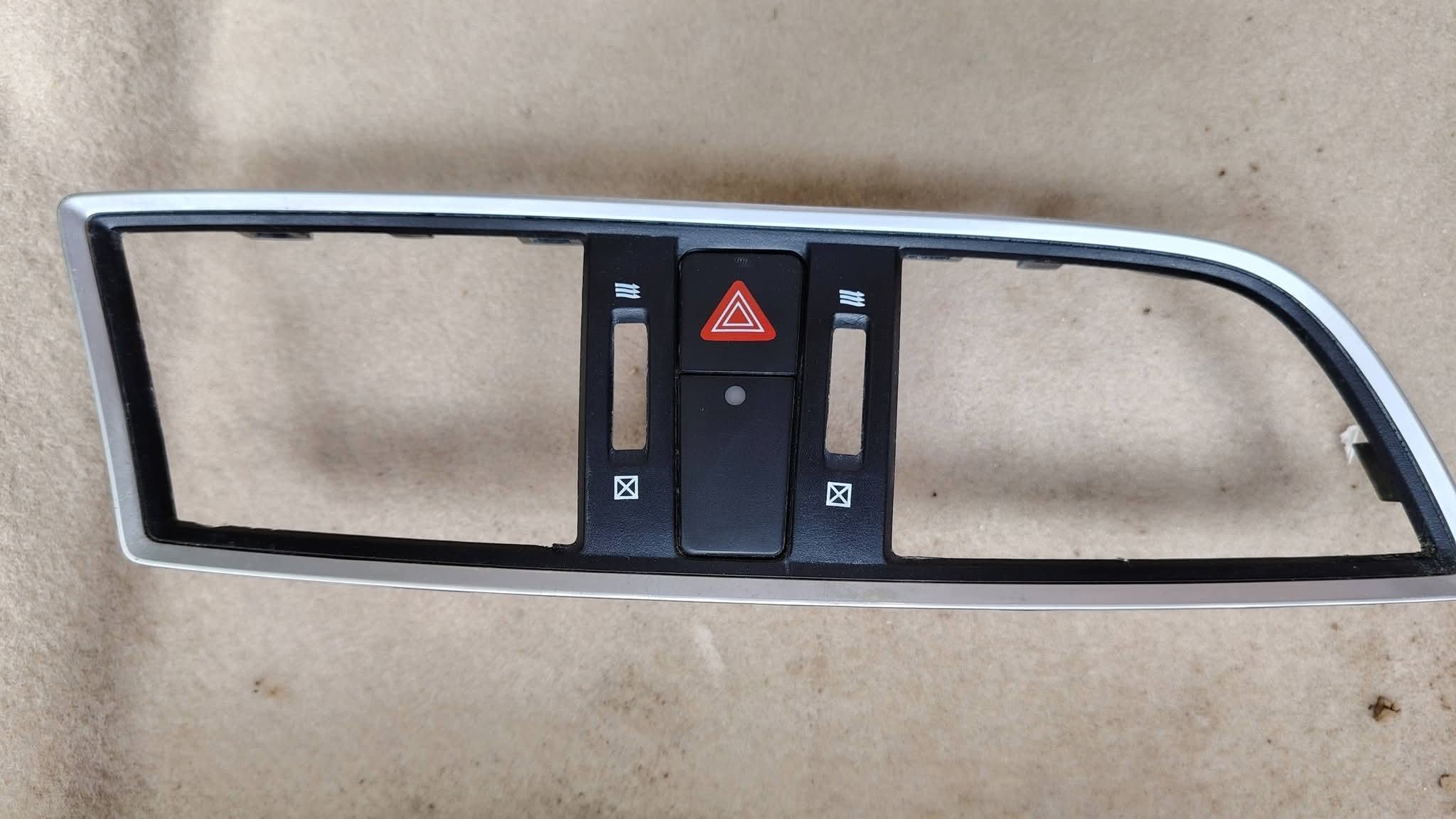 دبل اشارة مع القاعدة اصلي شركة تفصيخ