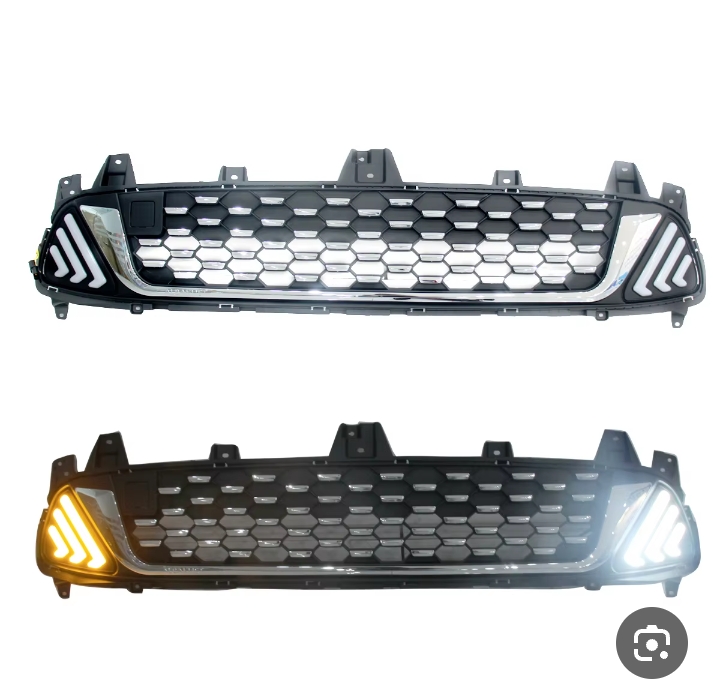 شبك أمامي للسيارة مزود بإضاءة LED.